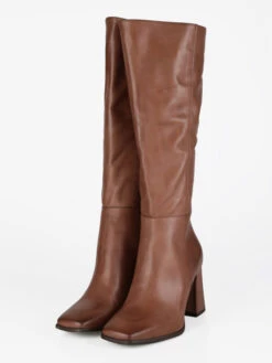 Stivali In Pelle A Punta Squadrata - Cuoio -Laura Biagiotti Italia stivali in pelle a punta squadrata 562552