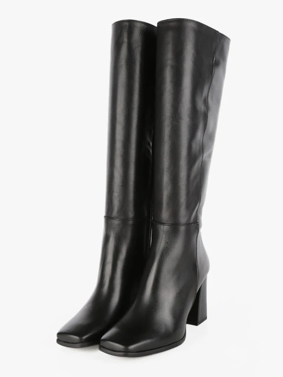 Stivali In Pelle A Punta Squadrata - Nero 3 Stivali In Pelle A Punta Squadrata - Nero - immagine 3