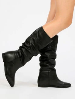 Made In Italy Stivali In Pelle Bassi A Punta Da Donna