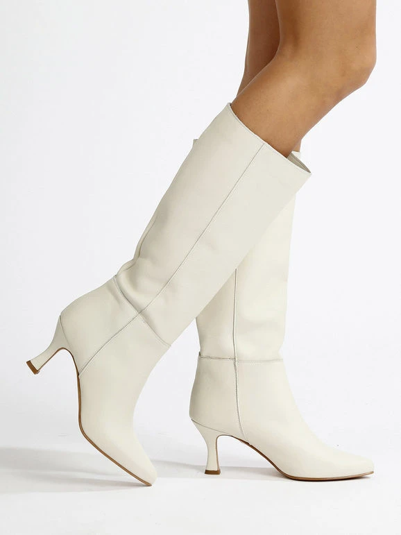 Stivali In Pelle Da Donna - Bianco 1 Stivali In Pelle Da Donna - Bianco