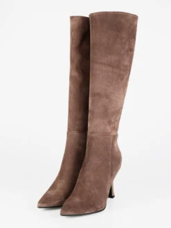 Stivali In Pelle Scamosciata A Punta - Caffè -Laura Biagiotti Italia stivali in pelle scamosciata a punta 592703