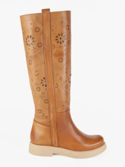 Stivali In Pelle Traforata Donna - Cuoio -Laura Biagiotti Italia stivali in pelle traforata donna 602968