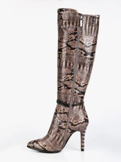 Laura Biagiotti Stivali Scamosciati A Punta Con Tacco A Spillo - Marrone 10 Laura Biagiotti Stivali Scamosciati A Punta Con Tacco A Spillo - Marrone -Laura Biagiotti Italia stivali scamosciati a punta con tacco a spillo 397637